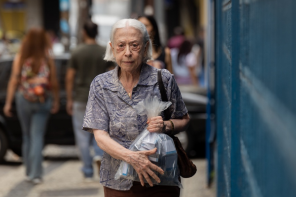 ‘Vitória’ protagonizado por Fernanda Montenegro chega aos streamings